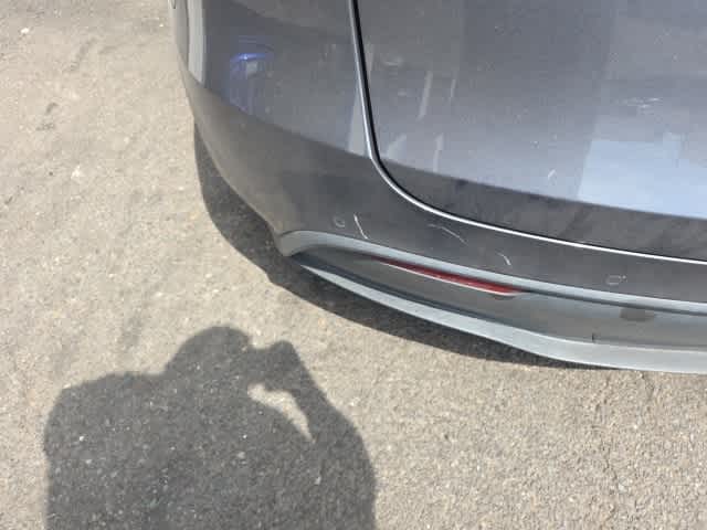 Thumbnail: 2022 Tesla Model Y - 32
