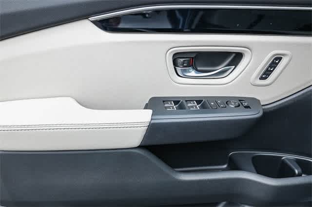 Thumbnail: 2026 Honda Pilot - 20