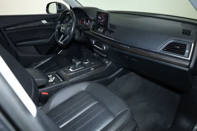 Thumbnail: 2020 Audi Q5 - 35