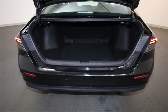 Thumbnail: 2024 Honda Accord - 32