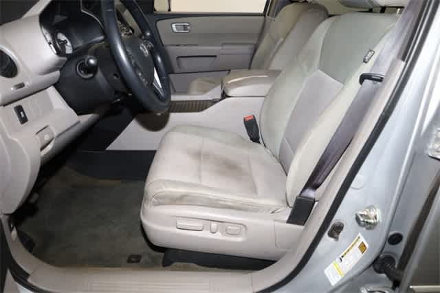 Thumbnail: 2015 Honda Pilot - 15