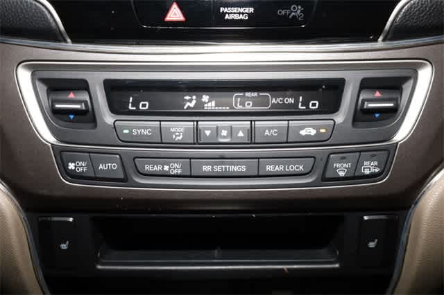 Thumbnail: 2022 Honda Pilot - 32