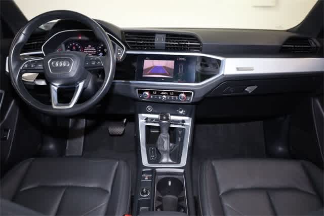 Thumbnail: 2021 Audi Q3 - 33