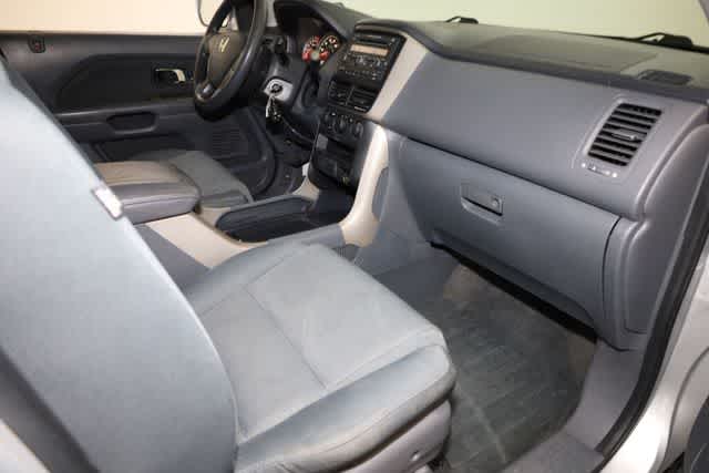 Thumbnail: 2008 Honda Pilot - 28