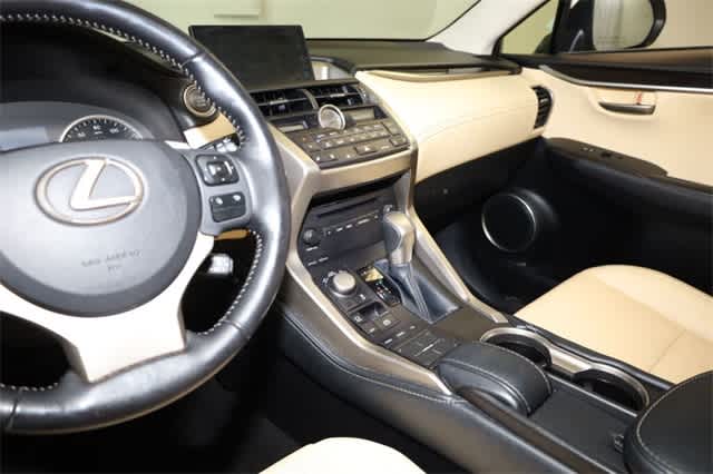 2016 Lexus NX 200t 23