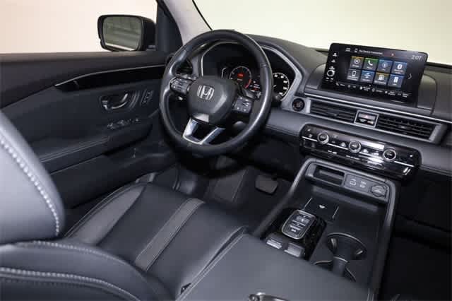 Thumbnail: 2023 Honda Pilot - 16