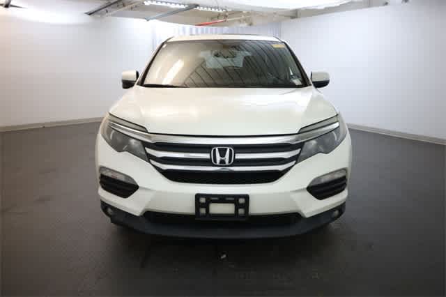Thumbnail: 2017 Honda Pilot - 12