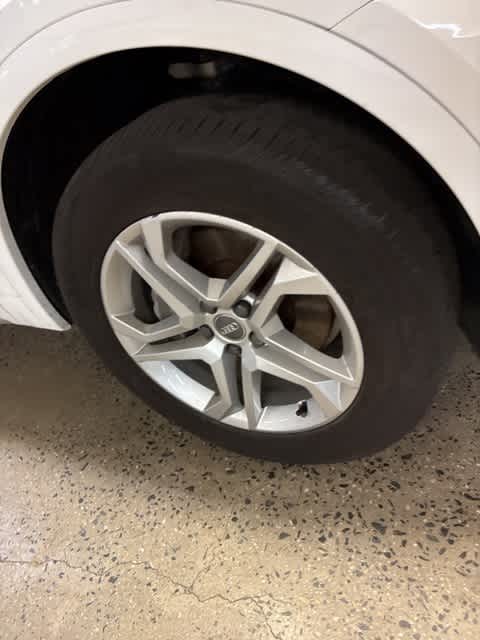 Thumbnail: 2019 Audi Q5 - 23