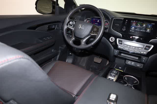 Thumbnail: 2024 Honda Passport - 23