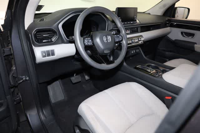Thumbnail: 2023 Honda Pilot - 14