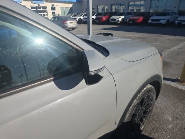 Thumbnail: 2021 Kia Telluride - 17