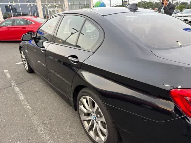 Thumbnail: 2016 BMW 5 Series - 21