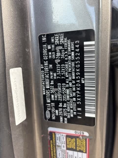 Thumbnail: 2019 Kia Sorento - 4