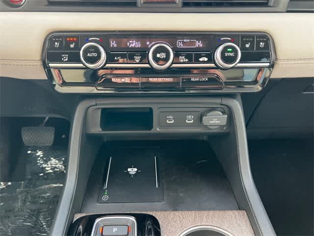 Thumbnail: 2026 Honda Pilot - 17