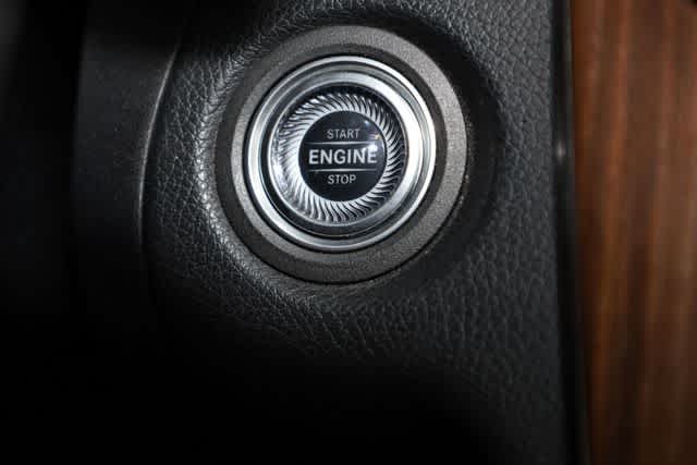 Thumbnail: 2019 Mercedes-Benz C-Class - 33