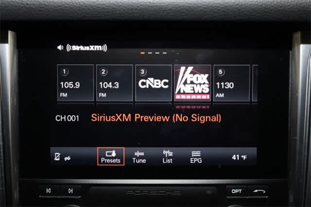 Thumbnail: 2017 Porsche Macan - 29