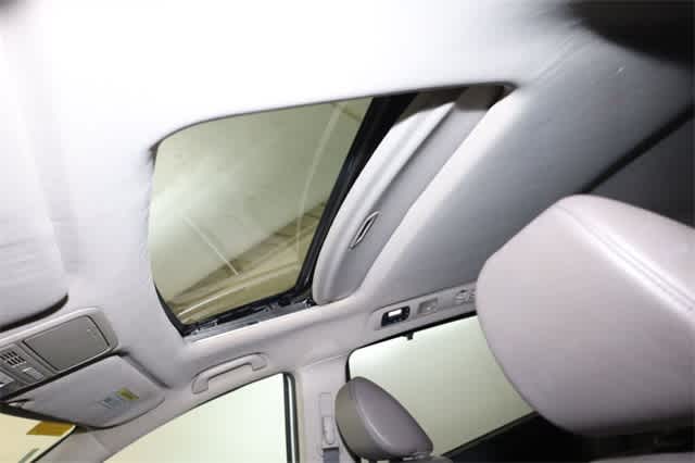 Thumbnail: 2016 Honda Odyssey - 28