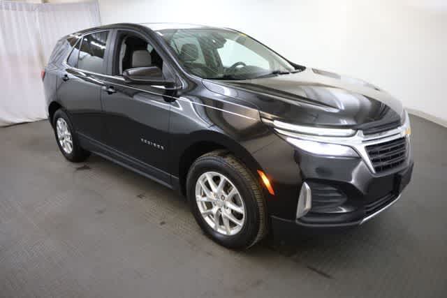 Thumbnail: 2022 Chevrolet Equinox - 10