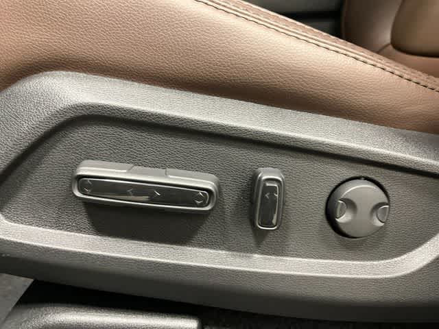 Thumbnail: 2026 Honda Pilot - 12