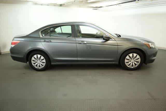 Thumbnail: 2009 Honda Accord - 9