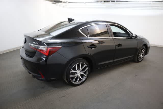 Thumbnail: 2022 Acura ILX - 8