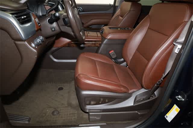 Thumbnail: 2019 Chevrolet Tahoe - 15