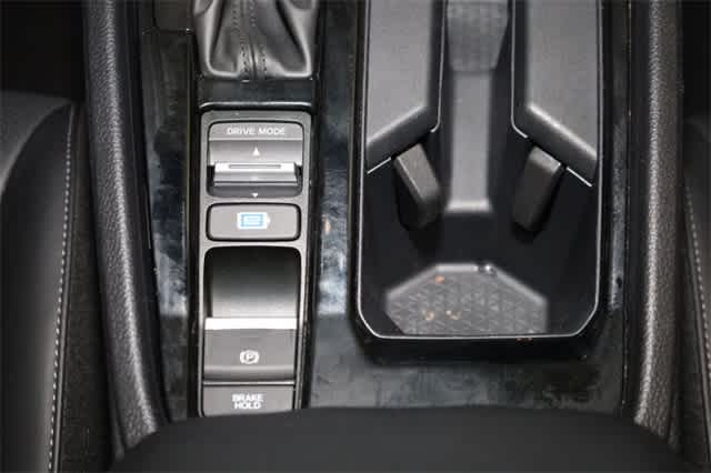 Thumbnail: 2023 Honda Accord - 32