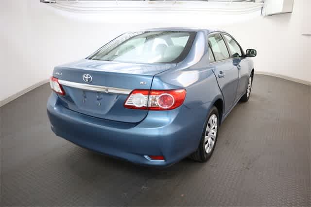 Thumbnail: 2013 Toyota Corolla - 7