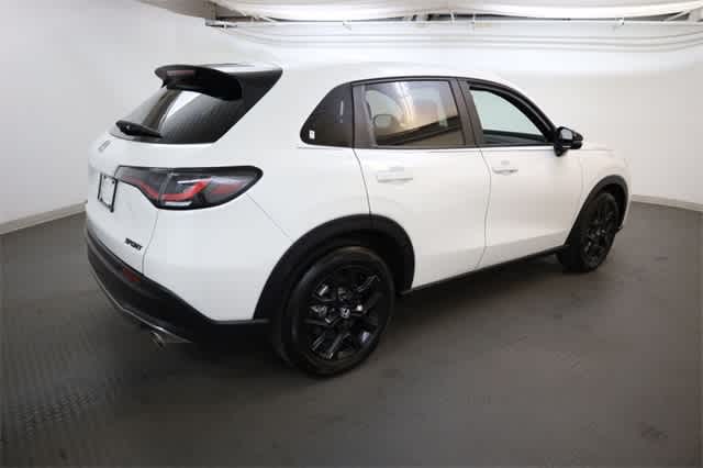 Thumbnail: 2025 Honda HR-V - 8