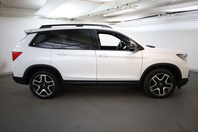 Thumbnail: 2023 Honda Passport - 9