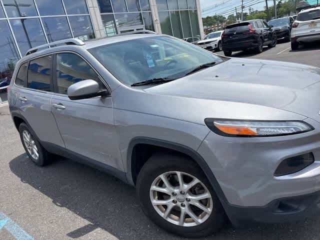 Thumbnail: 2015 Jeep Cherokee - 22
