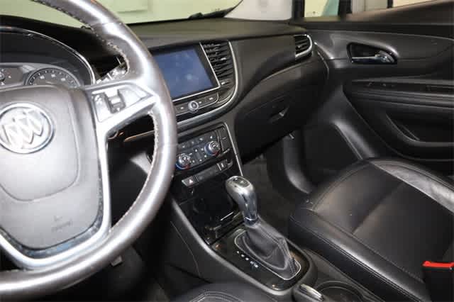 Thumbnail: 2018 Buick Encore - 23