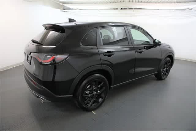 Thumbnail: 2025 Honda HR-V - 8