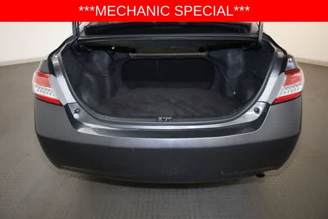 Thumbnail: 2010 Toyota Camry - 28