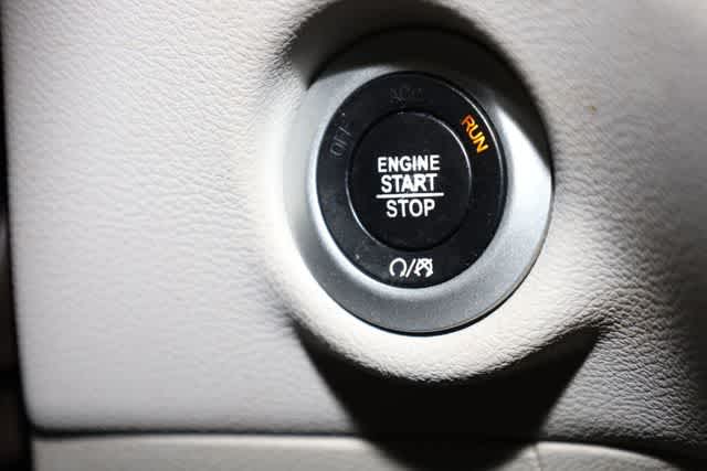 Thumbnail: 2019 Chrysler Pacifica - 29