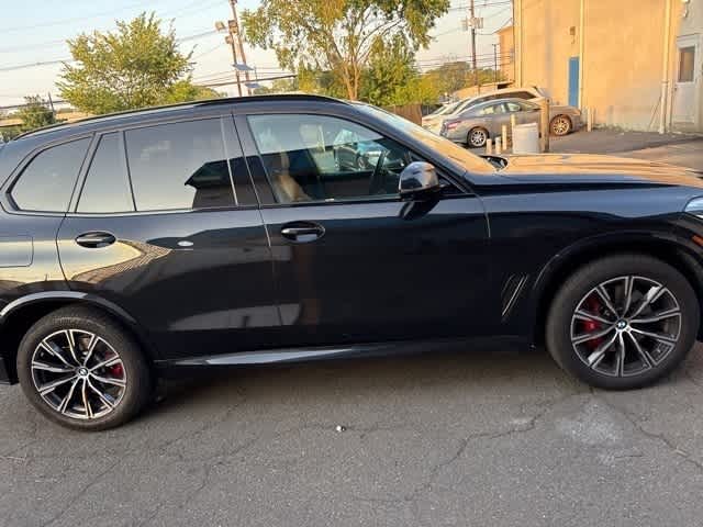 Thumbnail: 2022 BMW X5 - 16