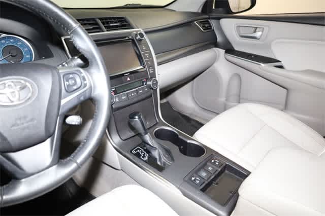 Thumbnail: 2016 Toyota Camry - 23