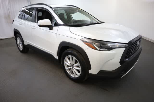 Thumbnail: 2023 Toyota Corolla Cross - 10