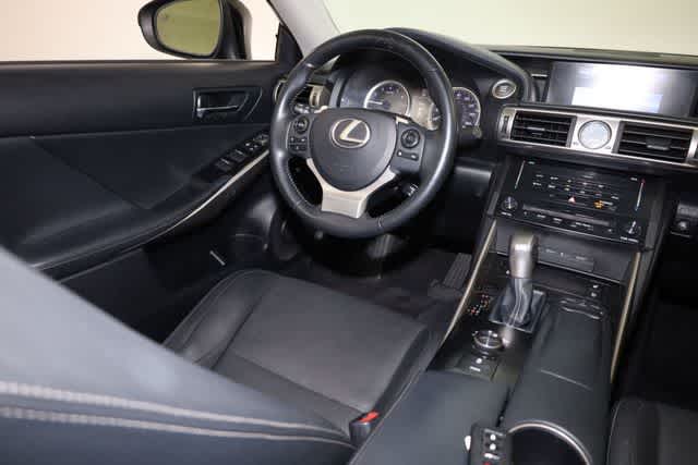 Thumbnail: 2014 Lexus IS - 22