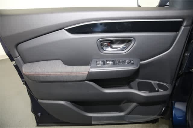 Thumbnail: 2025 Honda Pilot - 13
