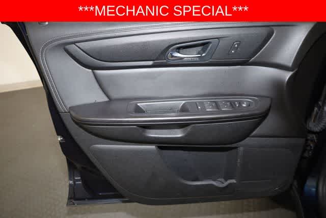 Thumbnail: 2016 GMC Acadia - 13