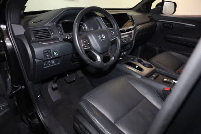 Thumbnail: 2023 Honda Passport - 15