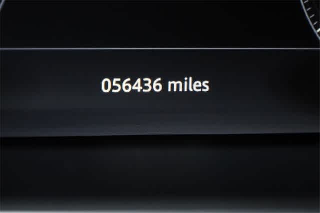 Thumbnail: 2017 Land Rover Range Rover Sport - 25