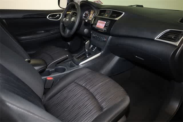2017 Nissan Sentra SV 19