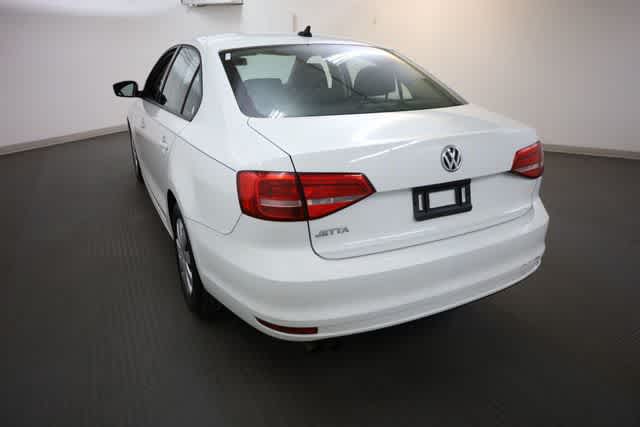 Thumbnail: 2015 Volkswagen Jetta - 6