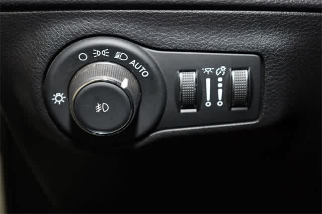 Thumbnail: 2019 Jeep Compass - 26