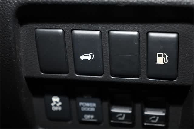 Thumbnail: 2014 Nissan Murano - 26