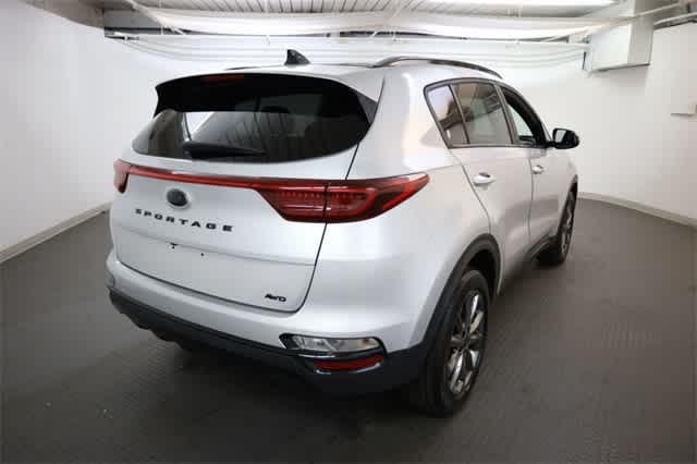Thumbnail: 2022 Kia Sportage - 7