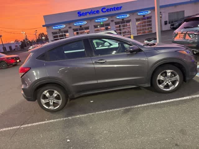 Thumbnail: 2019 Honda HR-V - 17
