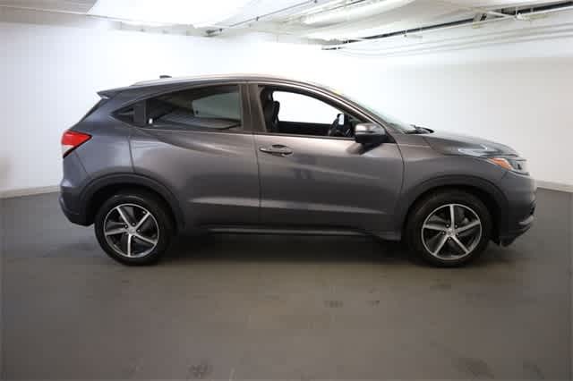 2022 Honda HR-V EX 9